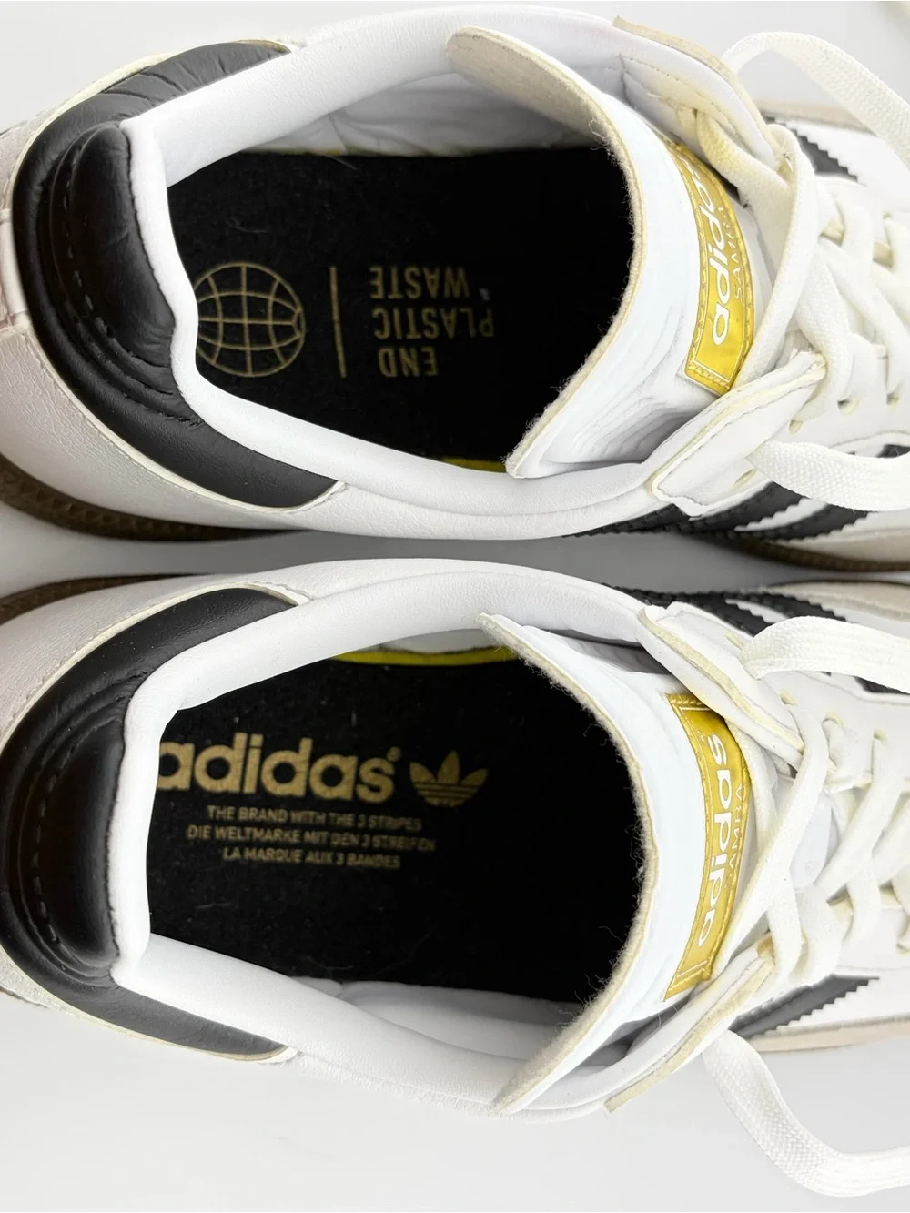 adidas Samba Spikeless Golf Shoes Mens 7 Classic White Black Stripes Gum Soles